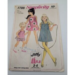 SIMPLICITY 7709 Girls Dress Jumper Top Shorts Size 10 Vintage Jiffy Pattern
